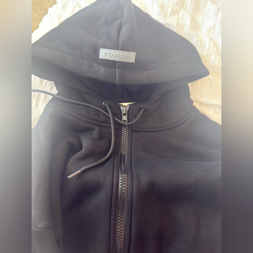Comfrt Black Full-Zip Hoodie Jacket - Airplane Mode Travel Hoodie - Picture 3 of 5